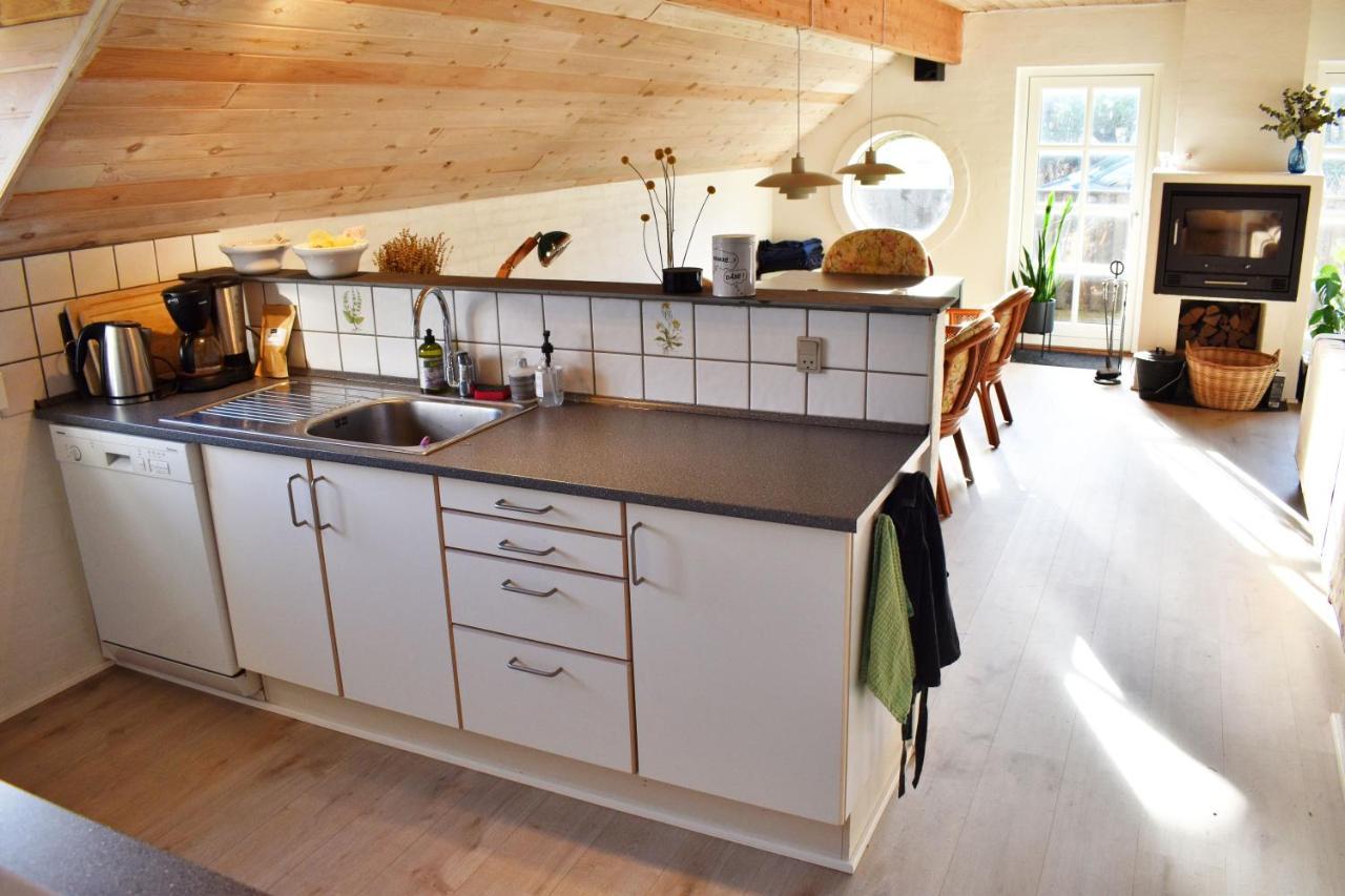 Viking Surf Cottage Klitmøller Extérieur photo